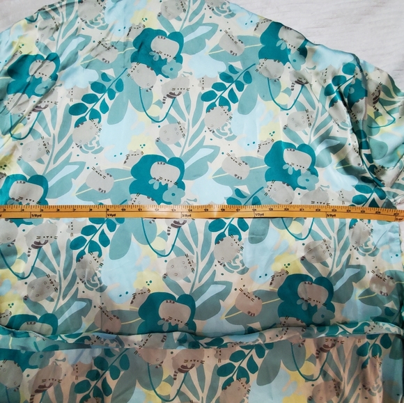 Pusheen silky robe with tie - Picture 9 of 10